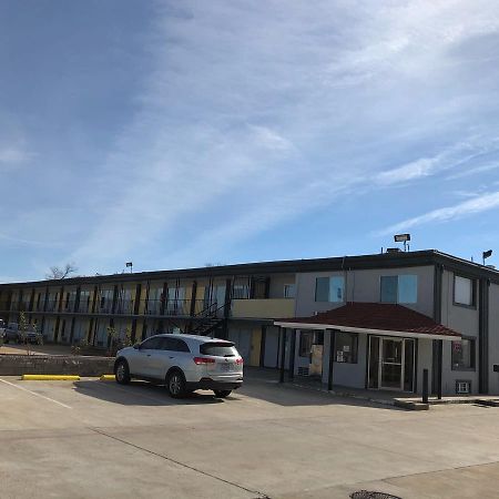 Americas Best Value Inn Garland Exterior photo